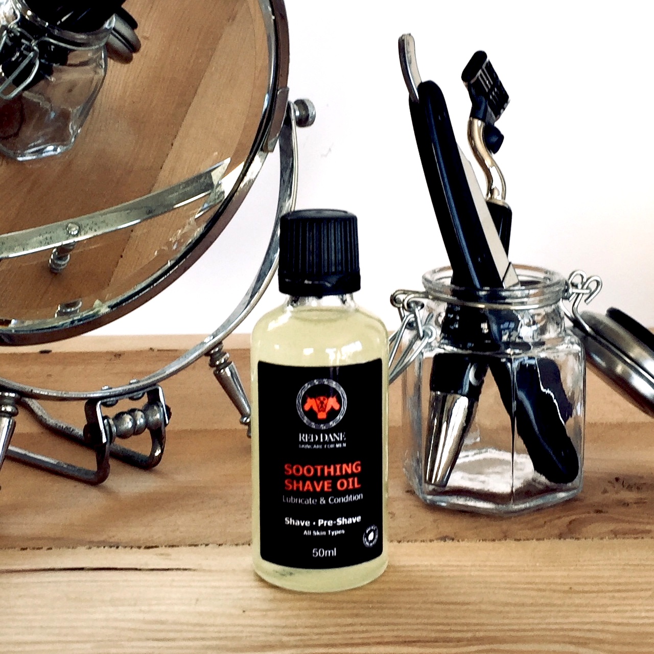 RED DANE | SOOTHING SHAVE OIL